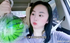 网红吃瓜女生是谁,她是如何成为网络红人的？