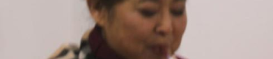 倪萍抽烟,荧屏女神背后的烟瘾人生
